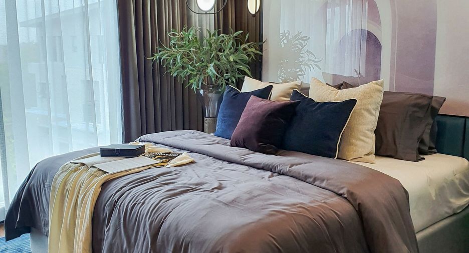 Grand Bangkok Boulevard East Rama 9