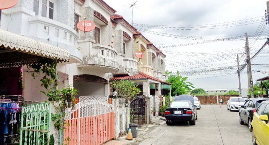 Butsarin Sai Mai House