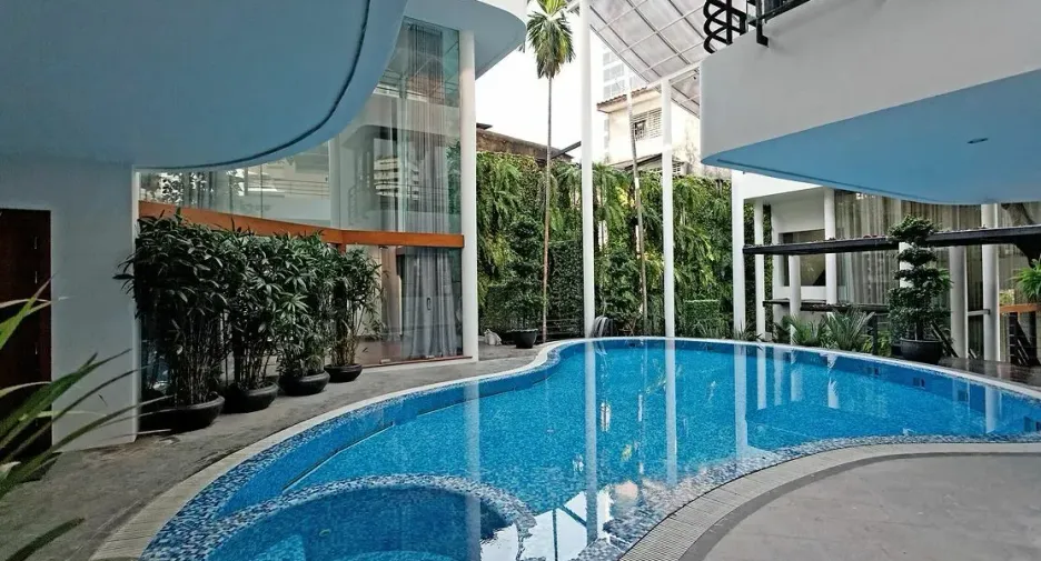 Le Vara Residence