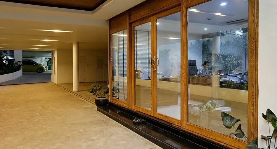 Le Vara Residence