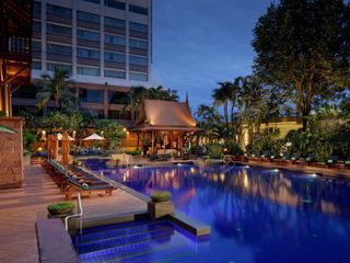 Ramada Plaza by Wyndham Bangkok Menam Riverside