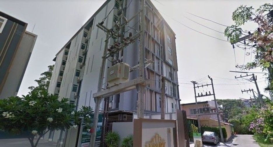 Pansook The Urban Condo