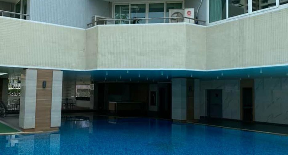 Mahajak Apartment