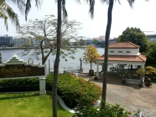 Rattanakosin View Mansion