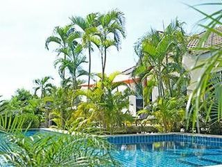 Bangsaray Villa Resort