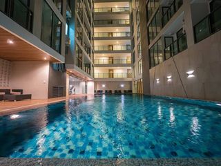 The Breeze Condominium Bangsaray