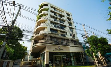 Prime Mansion Phrom Siri