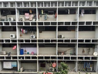 Din Daeng Flats