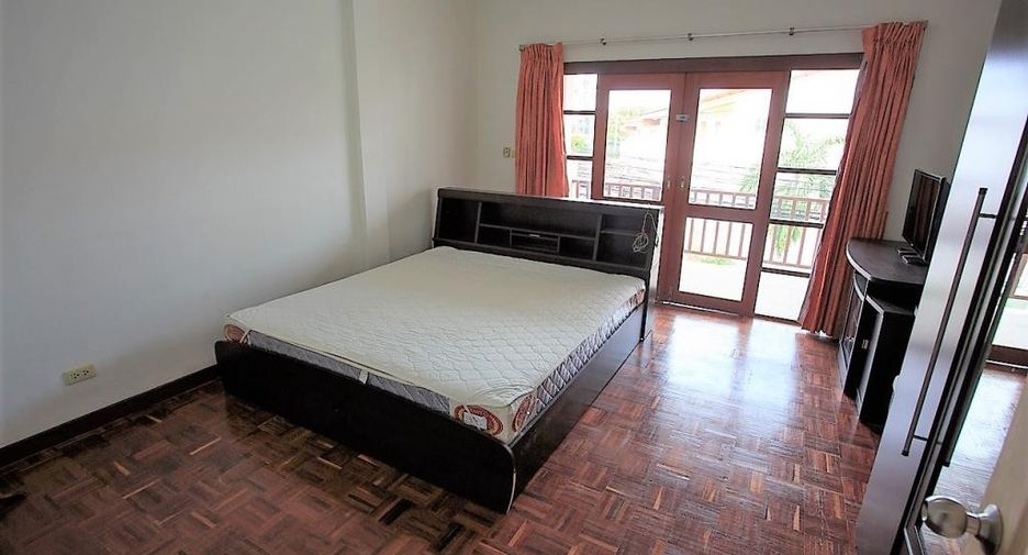 Chaweng Pattana Townhome