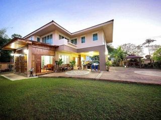 Tanadorn Home Place