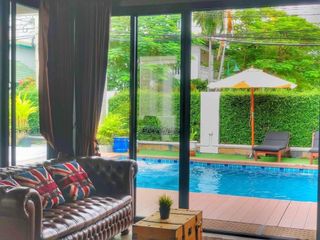 บ้านสวนลลนา