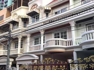 หมู่บ้านทวีวัฒนา วิลล่า