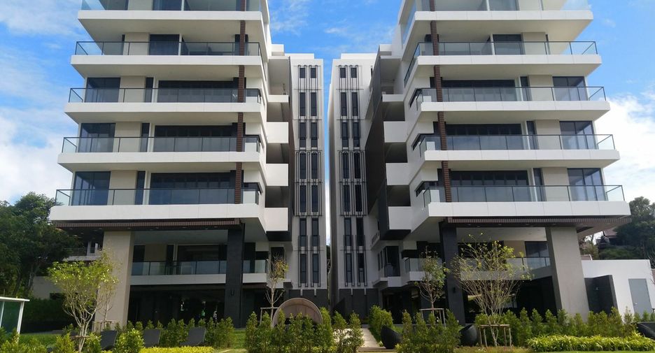 Escape Condominium