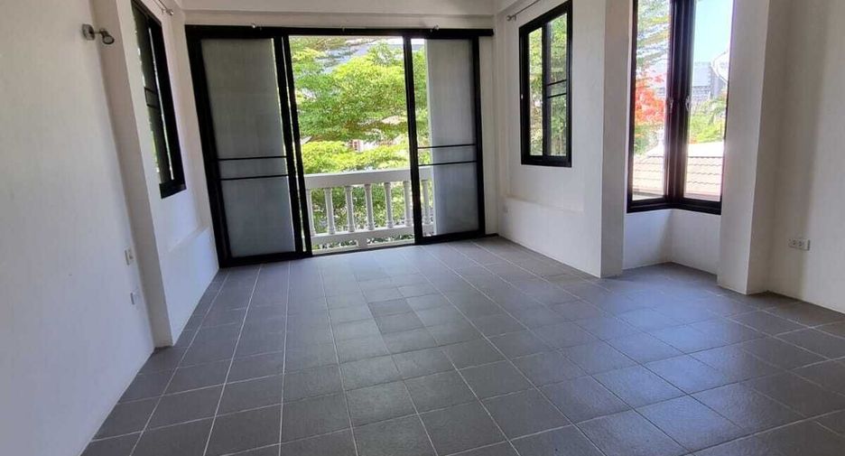 Baan Suan Thai