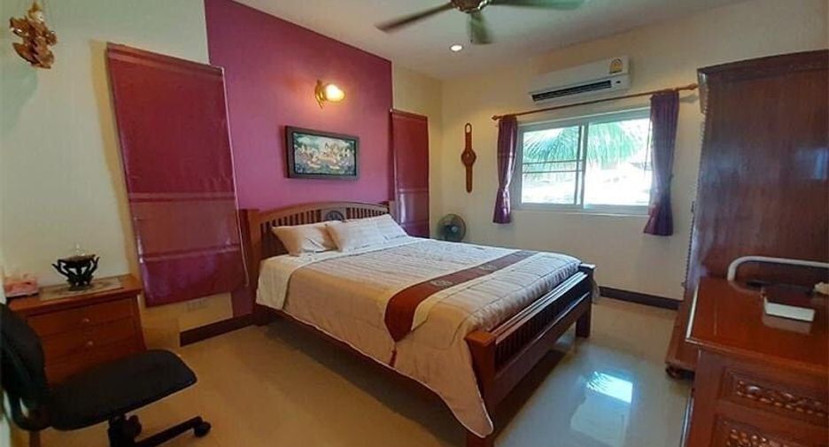 Emerald Heights Village Hua Hin