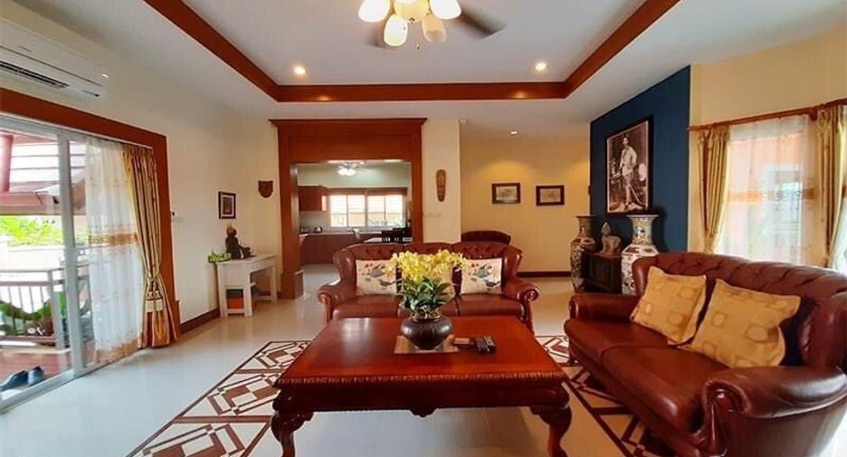 Emerald Heights Village Hua Hin
