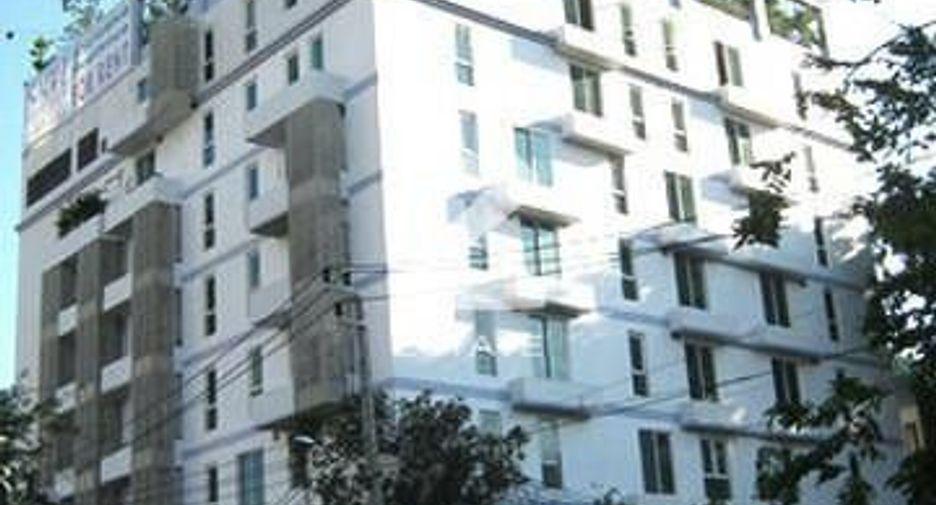 Sabai Sathorn Serviced Apartment
