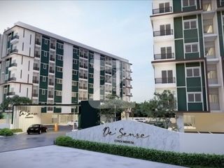 DeSense 2 by Suchada Condo