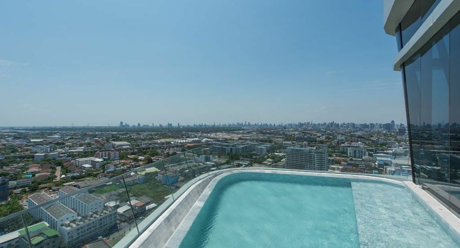 For rent 2 bedrooms condo in Bang Na, Bangkok