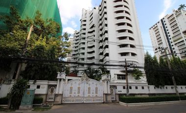 Raj Mansion