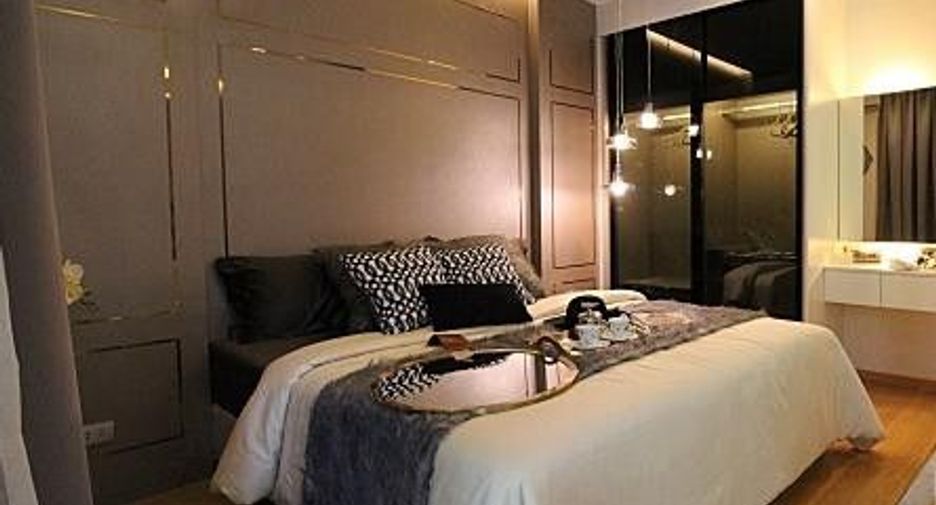 Altitude Siam - Silom