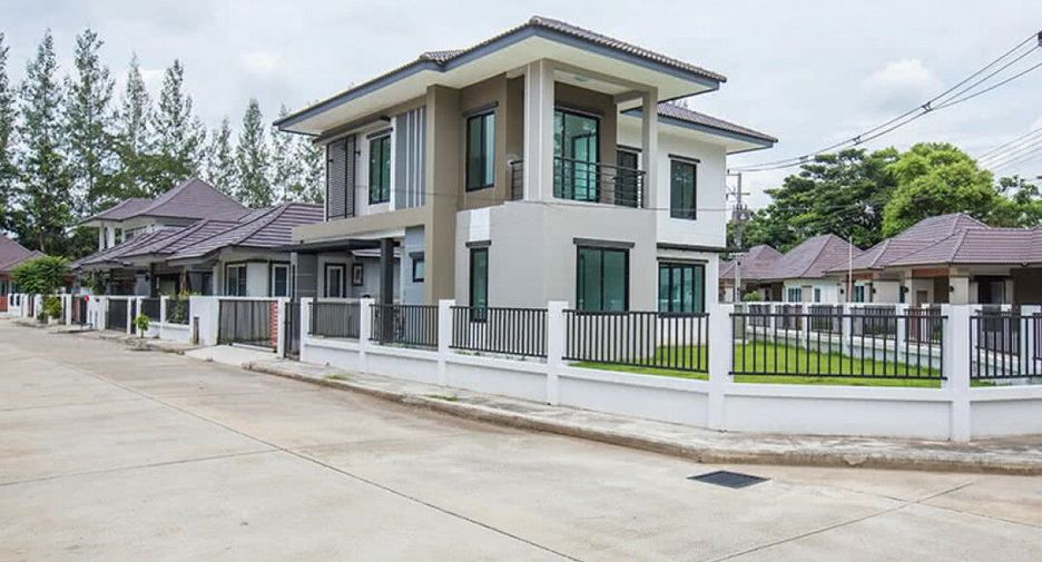 Prime Square Condominium