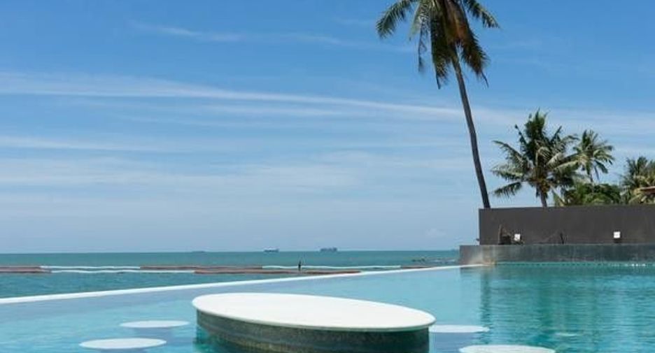 Ananya Beachfront Wongamat