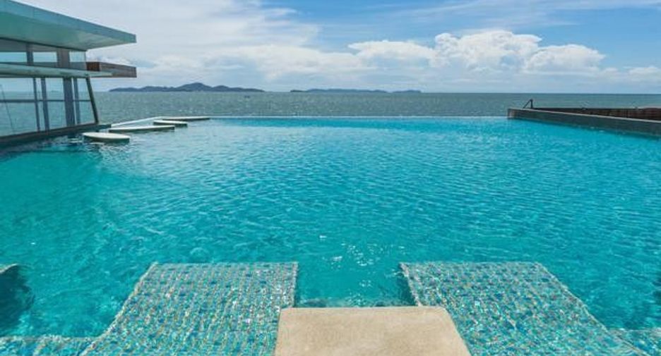 Ananya Beachfront Wongamat