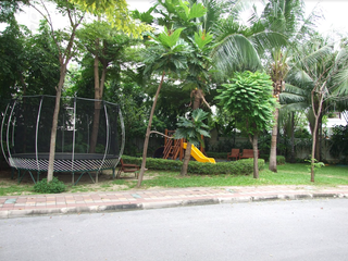 Sukhumvit 36 Garden Village