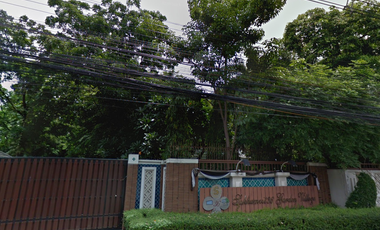 Sukhumvit 36 Garden Village