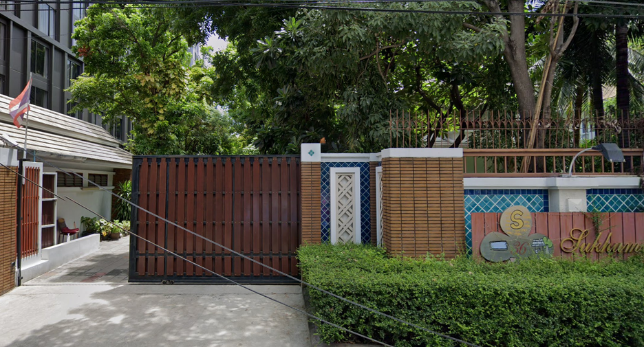 Sukhumvit 36 Garden Village