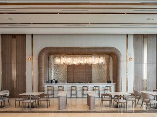 S. Sriracha Hotel & Residence