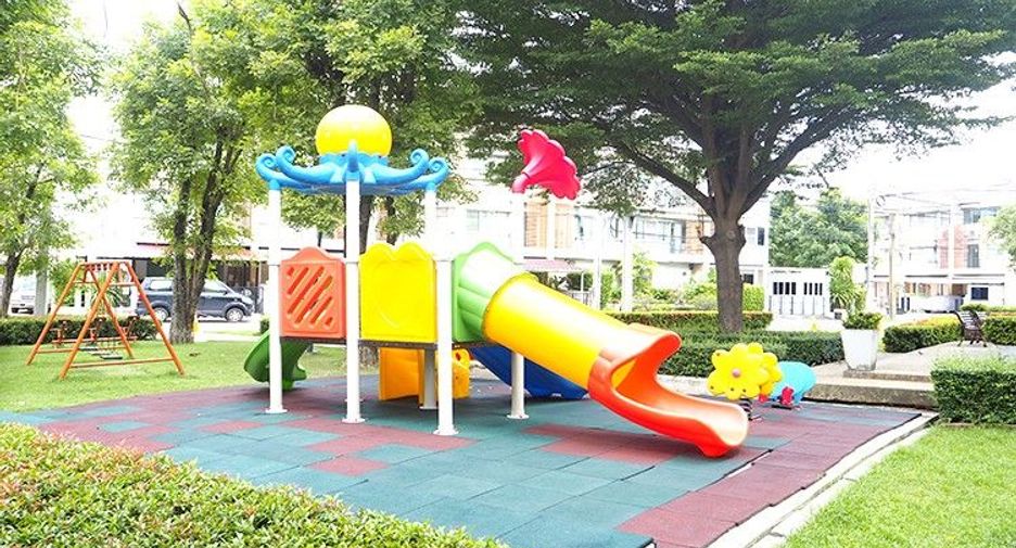 Town Plus Suvarnabhumi