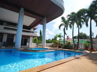 The Embassy House Condominium Chiang Mai