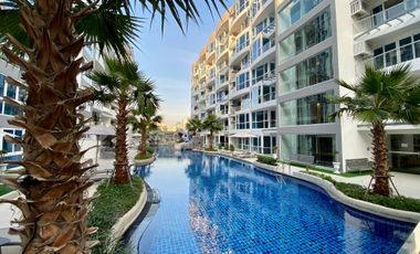 Grand Avenue Residence