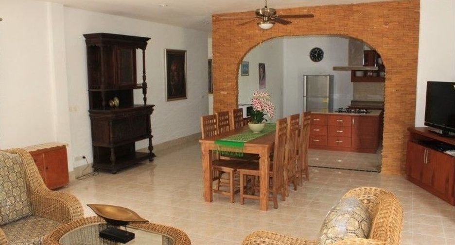 Dans Thon Beach Villa