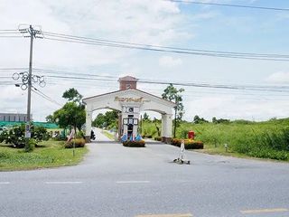 Baan Tipamas Seri Bangna