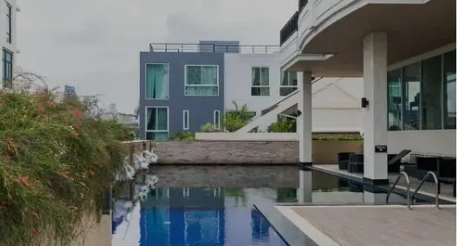 Bangkok Patio