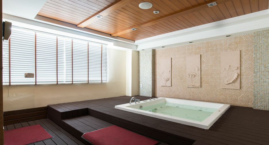 Lohas Residences Sukhumvit