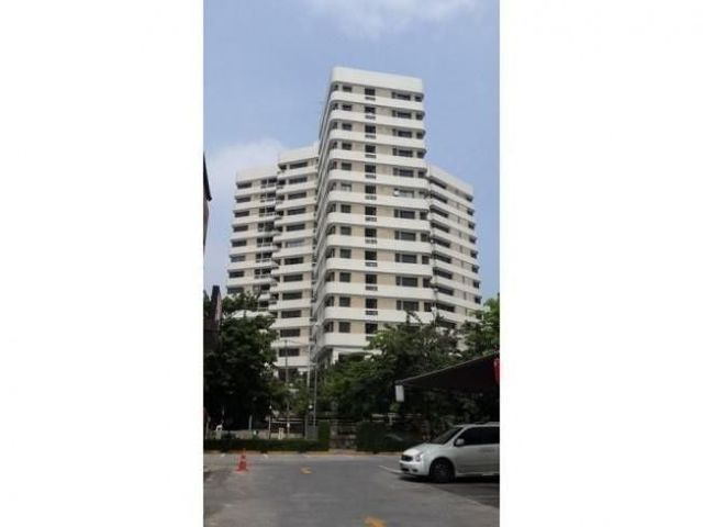 Promsuk Condominium