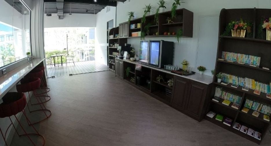 Dormy Residence Sriracha