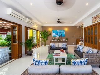 Bloomarine Hua Hin