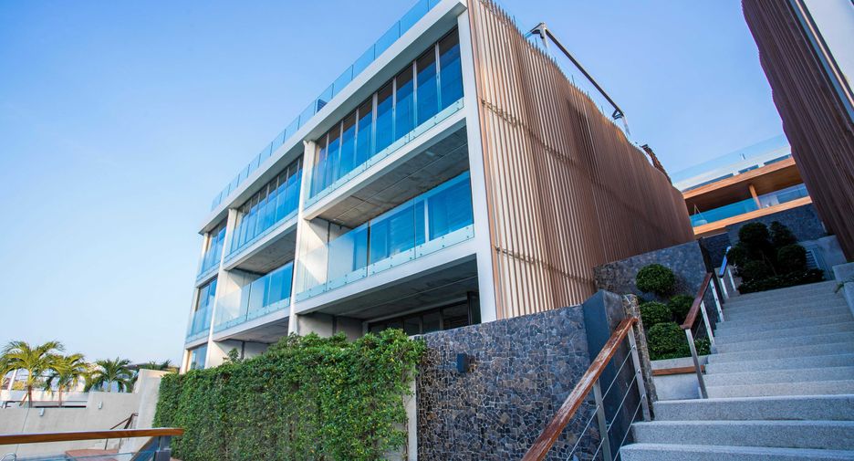 Bluepoint Condominium
