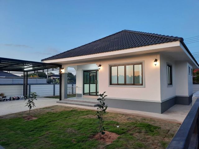 Boonthum House