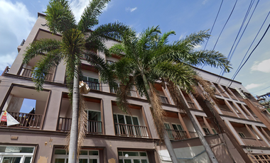 Narai Place