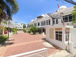Wongamart Exclusive Place