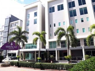 Miracle Suvarnabhumi Airport Hotel