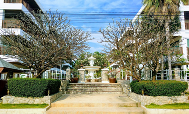 The Beach Palace Cha-Am Condominium