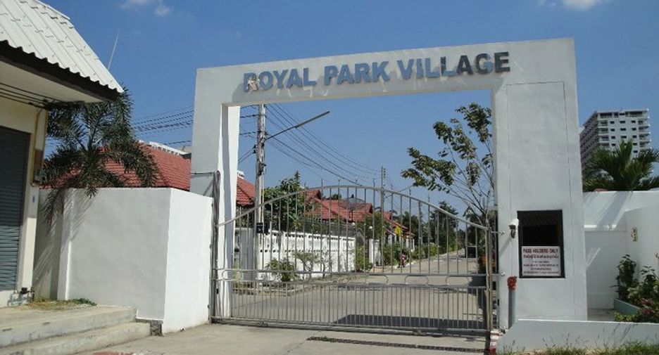 Royal Park Village