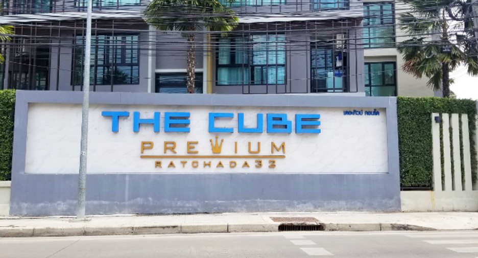 The Cube Premium Ratchada 32